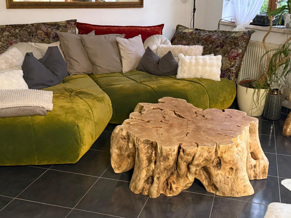 Litschi Block Couchtisch