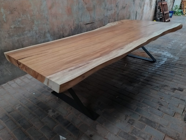 Suar Wood Table