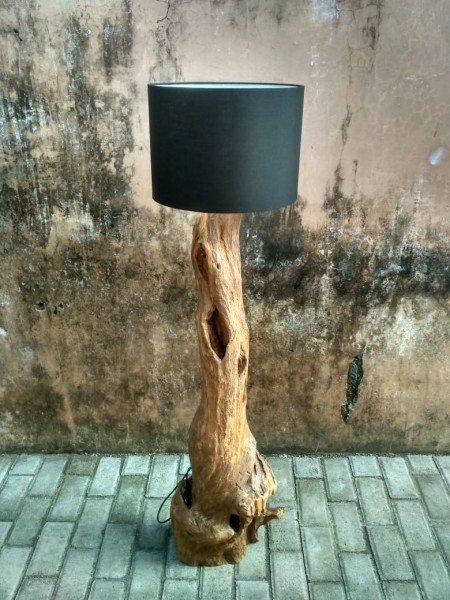 Lamp Roots JA