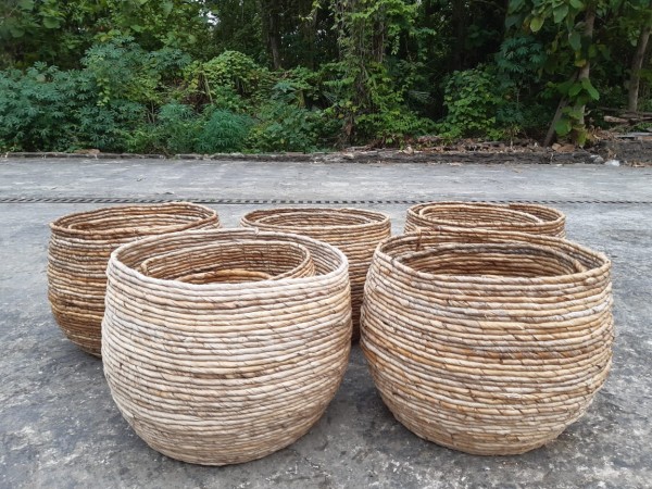 Gentong Laundry Basket