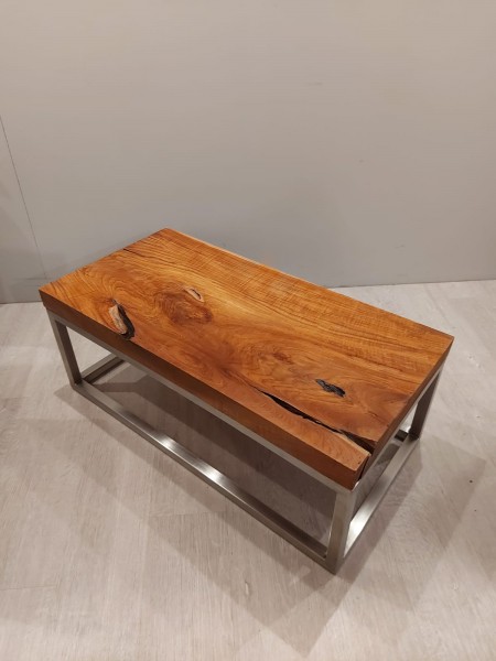 Coffee Table Madina with Stainless Steele Feet